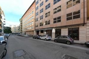 ヴェローナにあるMGH - Verona City Stayの車道