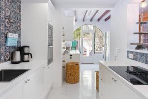 Kuchyň nebo kuchyňský kout v ubytování Villa La Gomera