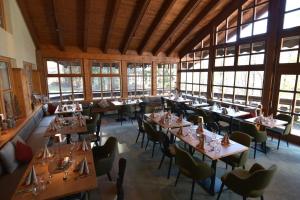 Restaurace v ubytování Dorint Sporthotel Garmisch-Partenkirchen