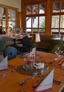 Restaurace v ubytování Dorint Sporthotel Garmisch-Partenkirchen