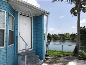 صورة لـ 1233 Apartment 2 Miami في Tamiami