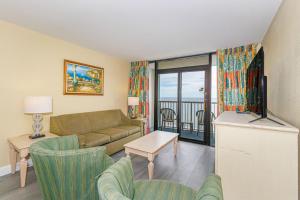 Zona d'estar a Oversized 6BR Multi-Unit Suite-Oceanfront Compass Cove 1216 and 1217