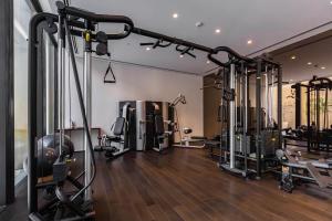 Fitness centrum a/nebo fitness zařízení v ubytování Modern 1Br in the Heart of Dubai by SIMPLY COMFORT