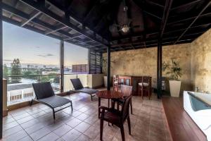 Un balcón o terraza de Hodelpa Gran Almirante