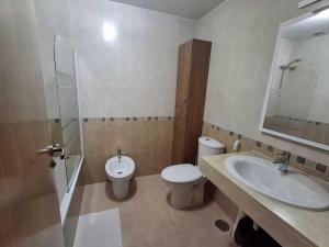 Ένα μπάνιο στο Apartamento onda atlántica