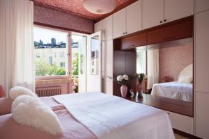 Voodi või voodid majutusasutuse Grand Lotus Suite 96 m2, parveke, parkkipaikka toas