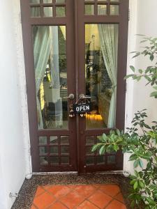 Fotografie z fotogalerie ubytování Garden and Yoga Stay v destinaci Ban Wat Sadet (1)