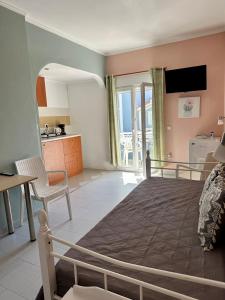Voodi või voodid majutusasutuse Hotel Lenox toas