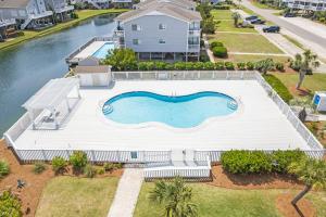 Fotografie z fotogalerie ubytování 3 Palm- 4 Bd 3 Ba Island Park Home 2 Blocks From Beach in Island Park! v destinaci Ocean Isle Beach