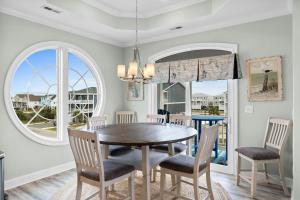 Gambar di galeri bagi Jaanvi di Ocean Isle Beach