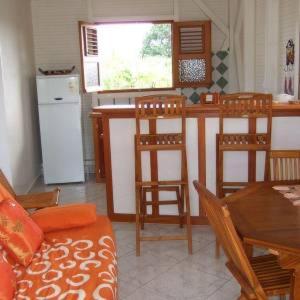 Η κουζίνα ή μικρή κουζίνα στο Gites Matalina