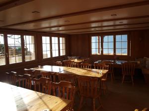 En restaurant eller et spisested på Gasthof Engelberg