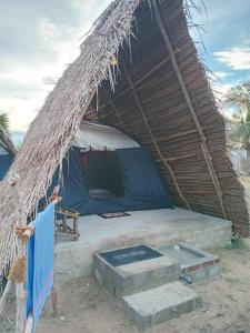Φωτογραφία από το άλμπουμ του Ceylon Antheia Beach camping site σε Nilaveli