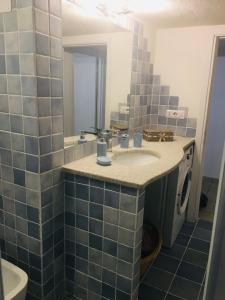 Gallery image of Beach House Ilaria Acquamarina Apt in Olbia