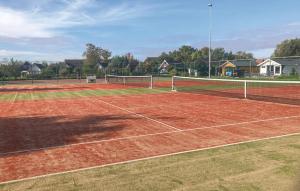 Gallery image of Awesome Stacaravan In Tzummarum in Tzummarum