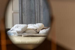 Postel nebo postele na pokoji v ubytování Mavrokastro