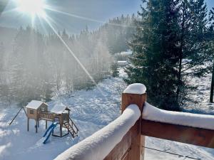 Chalet Oasis - Luxusná chata s výhľadom, pri Zuberci a Kvačianskej doline v zimě