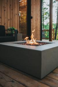 Imagen de la galería de Cozy Cabin Suite with Hot Tub, en Frenchburg 17 fotos más