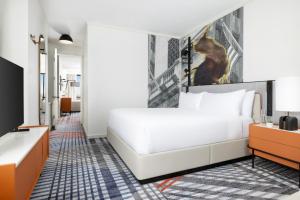 Cama ou camas em um quarto em Millennium Downtown New York - Newly Renovated