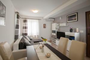 Afbeelding uit fotogalerij van Apartments Ana in Opatija