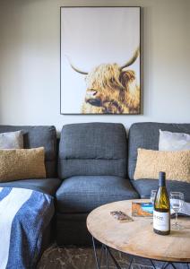 キャンモアにあるAlpine at The Lodges of Canmoreのギャラリーの写真 +44枚の写真