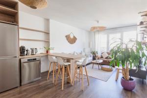 Η κουζίνα ή μικρή κουζίνα στο Saint-Ouen - Simone Veil 1bdr by B'Your Home