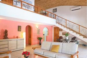 Φωτογραφία από το άλμπουμ του Villa Caroline Nianing σε Nianing