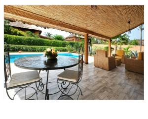 Φωτογραφία από το άλμπουμ του Villa Caroline Nianing σε Nianing