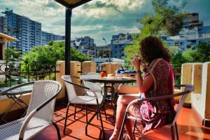 Uma varanda ou terraço em Hostal Boonen