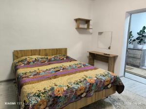 Postel nebo postele na pokoji v ubytování HADIA guest House