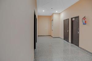Gallery image of Hotel O AKKI RESIDENCY in Noida