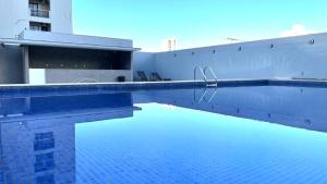 Bazén v ubytování Flat Apart Hotel Crystal Place nebo v jeho okolí