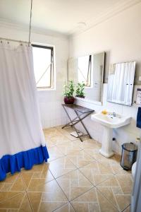 Foto da galeria de Hostal Boonen em Santiago mais 37 fotos