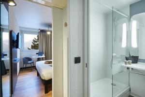 Koupelna v ubytování Ibis Sallanches Porte du MontBlanc
