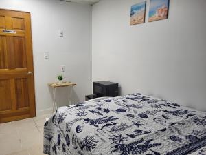 Postel nebo postele na pokoji v ubytování Azucar Miami