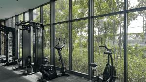 Fitness centrum a/nebo fitness zařízení v ubytování 4BR Matcha-Inspired Home at Meta Residence by RumaBnB