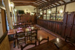 Lounge nebo bar v ubytování Hostal Ayestaran II