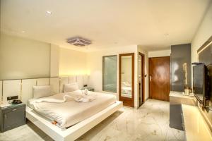 Μια τηλεόραση ή/και κέντρο ψυχαγωγίας στο Deep Hotel