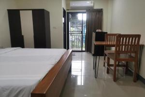 Gallery image of C Park in Samut Sakhon