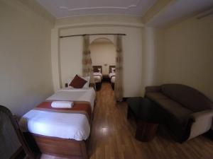 Uma cama ou camas num quarto em Trekkers Home