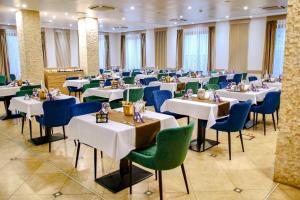 Posezení v ubytování Szalajka Liget Hotel és Apartmanházak