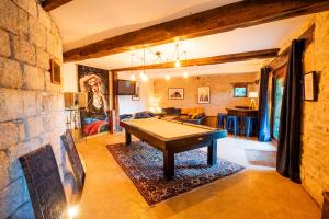 Fotografie z fotogalerie ubytování Côté-Serein - Domaine de Venoise v destinaci Noyers-sur-Serein