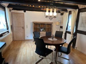 Kuchyň nebo kuchyňský kout v ubytování IFAM - Ihr Ferienhaus am Main