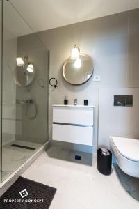 Ένα μπάνιο στο Ivory Concept Studio 52