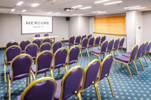 Zona business o sala conferenze di Mercure Livingston Hotel