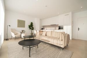 Pure Sea Apartments Villajoyosa的厨房或小厨房