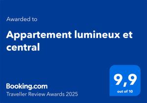Certifikát, hodnocení, plakát nebo jiný dokument vystavený v ubytování Appartement lumineux et central