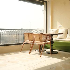 AVA Hotel Chandigarh Zirakpur的休息区