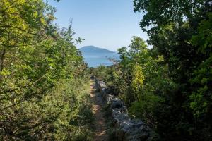 Φυσικό τοπίο κοντά σε αυτή η παραθεριστική κατοικία