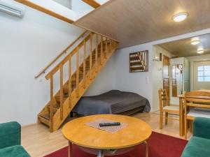 Posezení v ubytování Holiday Home Kylpylän ullanrinne 12 c by Interhome